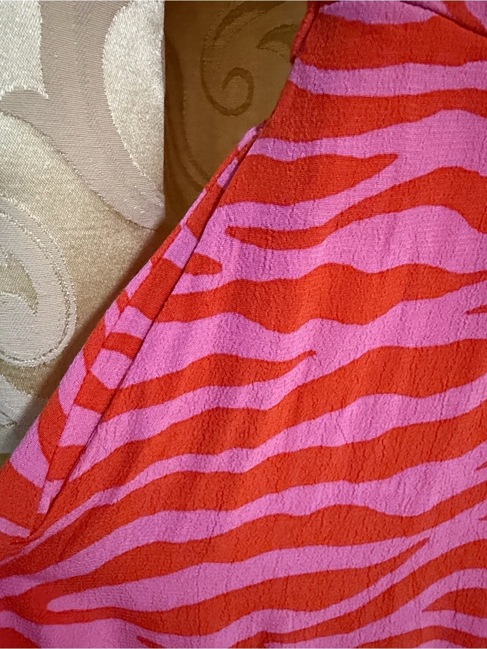 N/A eye catching